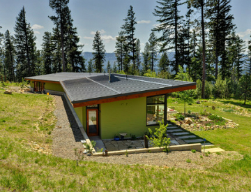 Passive solar power works when the house captures sunlight, then converts it to energy to be used after the sun goes down. Source: Houzz